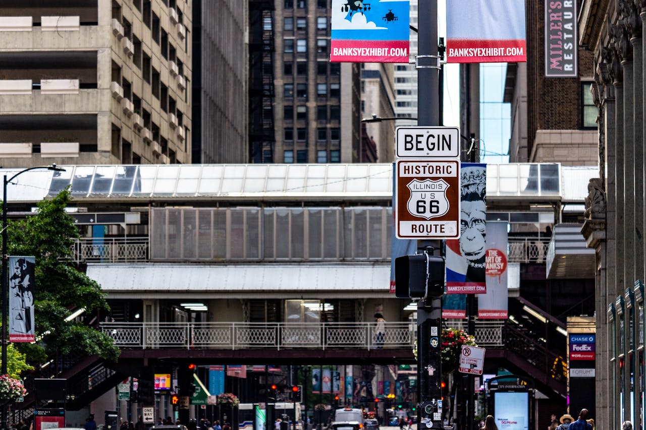 Start Sign of Route 66 in Chicago, USA